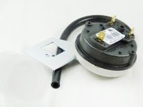 HK06WC097.jpg